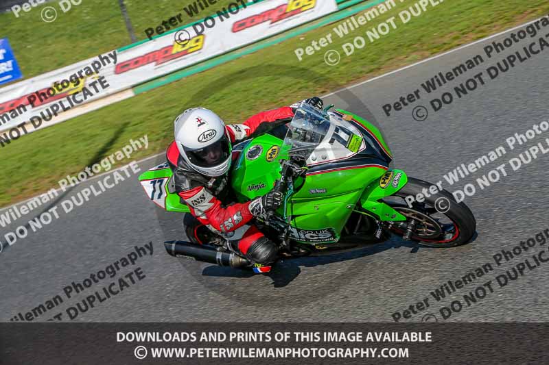 PJM Wedding Photography;enduro digital images;event digital images;eventdigitalimages;mallory park;mallory park photographs;mallory park trackday;mallory park trackday photographs;no limits trackdays;peter wileman photography;racing digital images;trackday digital images;trackday photos